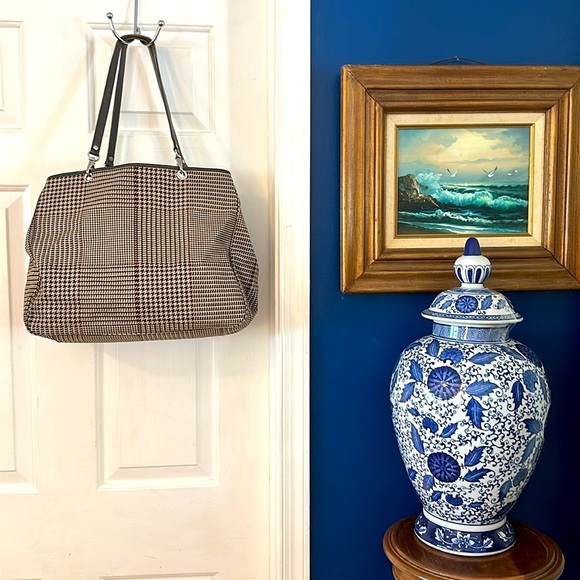 LAUREN RALPH LAUREN Brown & Black Houndstooth Canvas Large Shoulder Purse - Picture 4 of 7